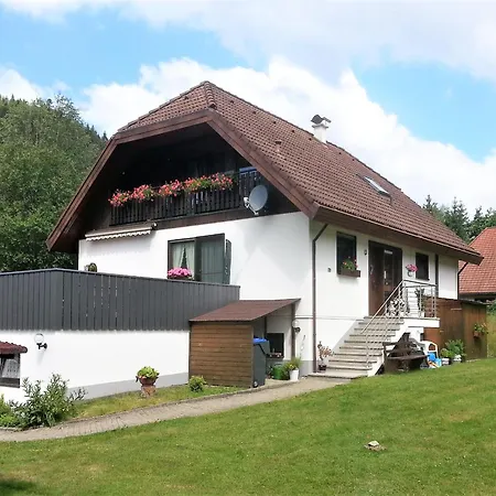 Bienek Apartment *